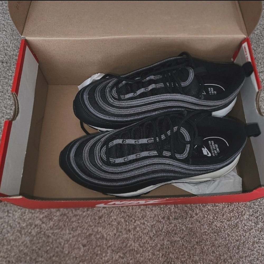 Nike Air Max 97